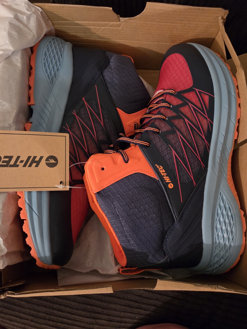 Hi-Tec Demolisher Mid Hiking Boots - Men's Size 11 (New with Tags in Box)